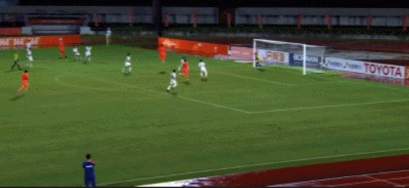 半场-U23国足1-1朝鲜U23 张玉宁头球破门吴曦献助攻毛伟杰染黄