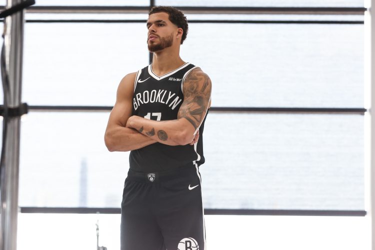 小波特:在大学里上课纯粹是浪费时间 我点完名就溜 反正能进NBA